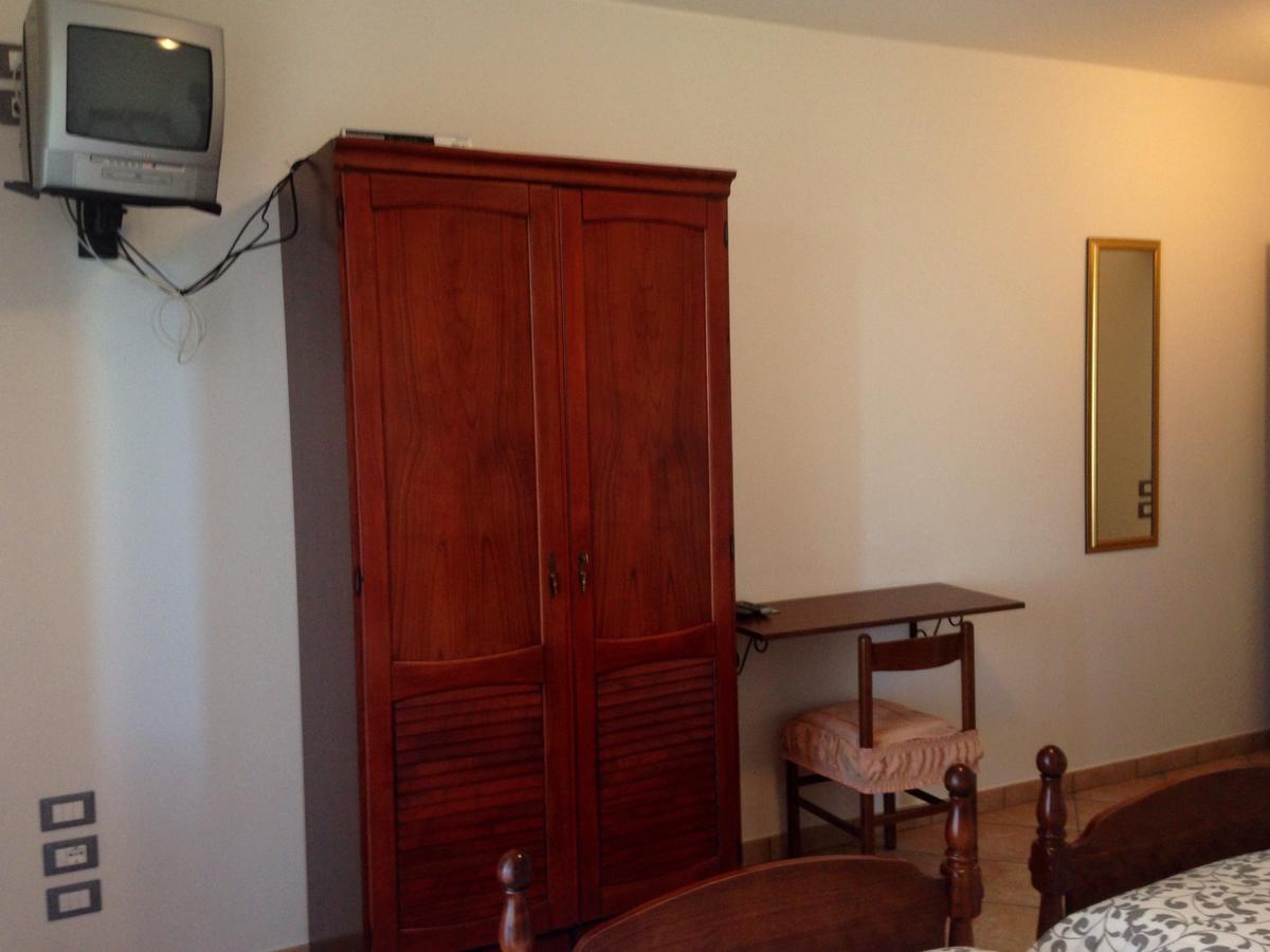 Garni Marika Hotel Gargnano Buitenkant foto