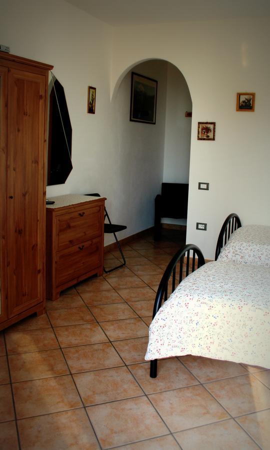 Garni Marika Hotel Gargnano Buitenkant foto