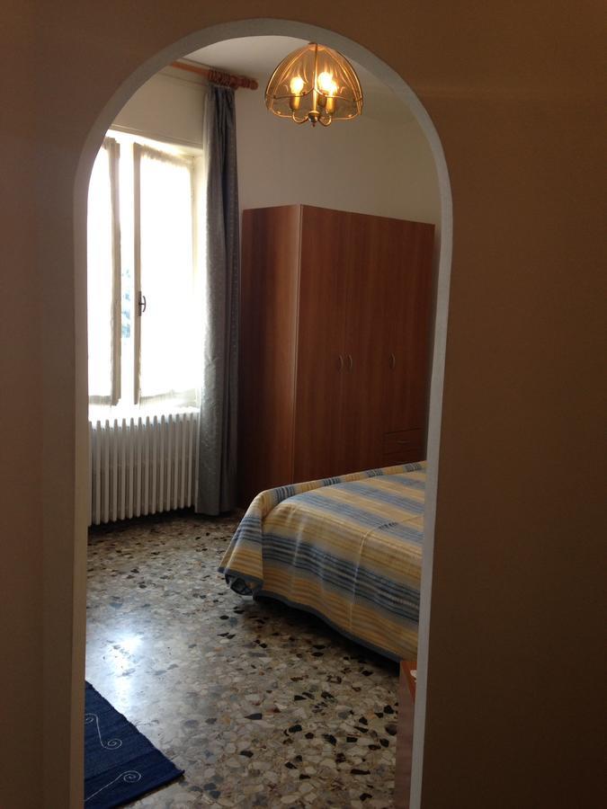 Garni Marika Hotel Gargnano Buitenkant foto