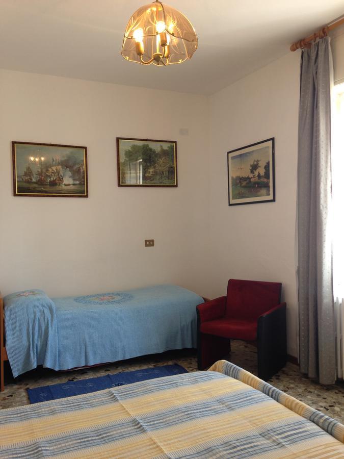 Garni Marika Hotel Gargnano Buitenkant foto